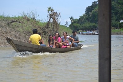familles en barques bis