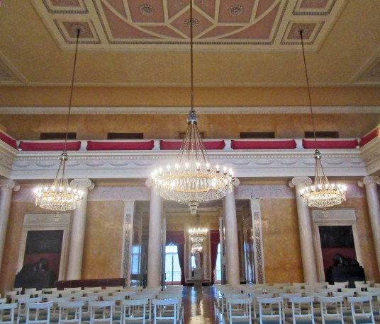 19 Salle de bal du château