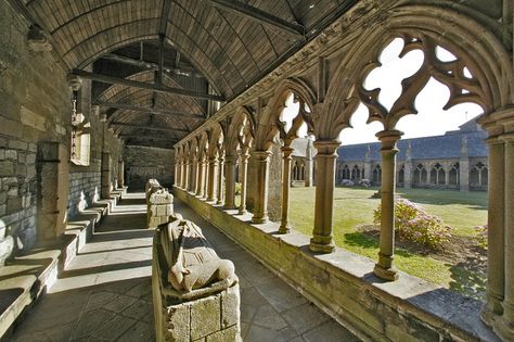 4dddd9aef37ef857a70127bf47fee7d3--bretagne-france-monuments